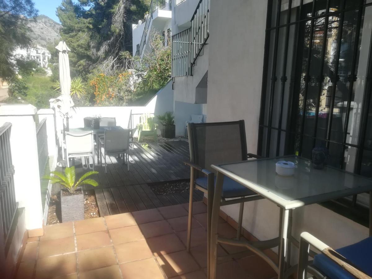 Burriana Holiday Apartments Нерха Экстерьер фото