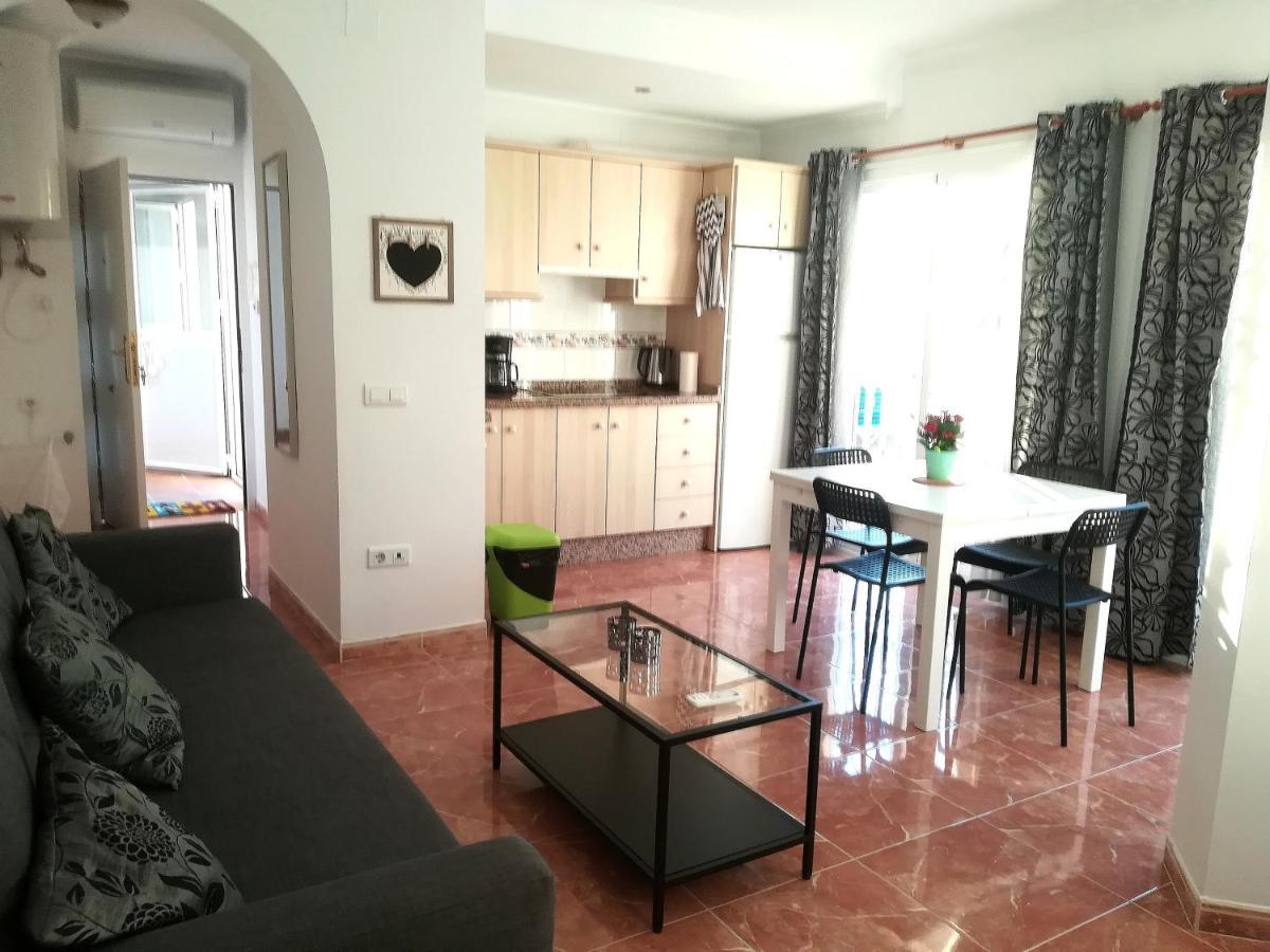 Burriana Holiday Apartments Нерха Экстерьер фото